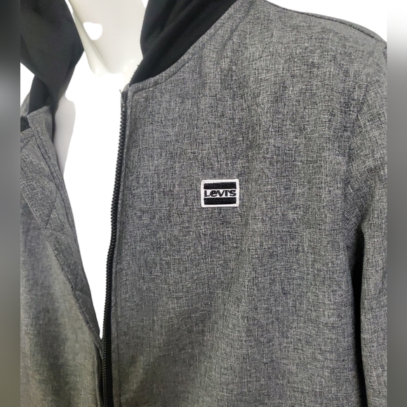 Levi's Men's Hooded Water Resistant Softshell Bomber Jacket size M - Picture 3 of 7